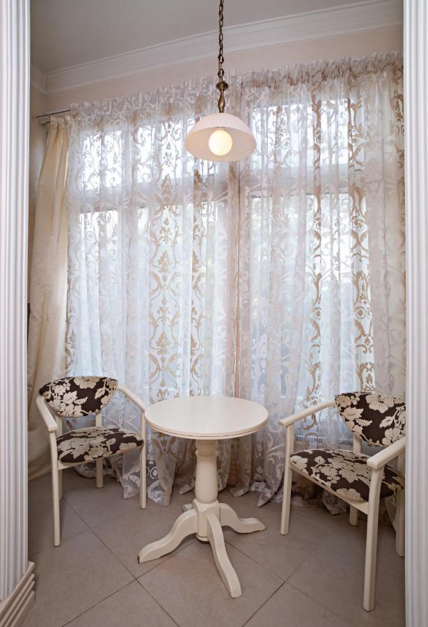 Bel Apartments Odessa Esterno foto